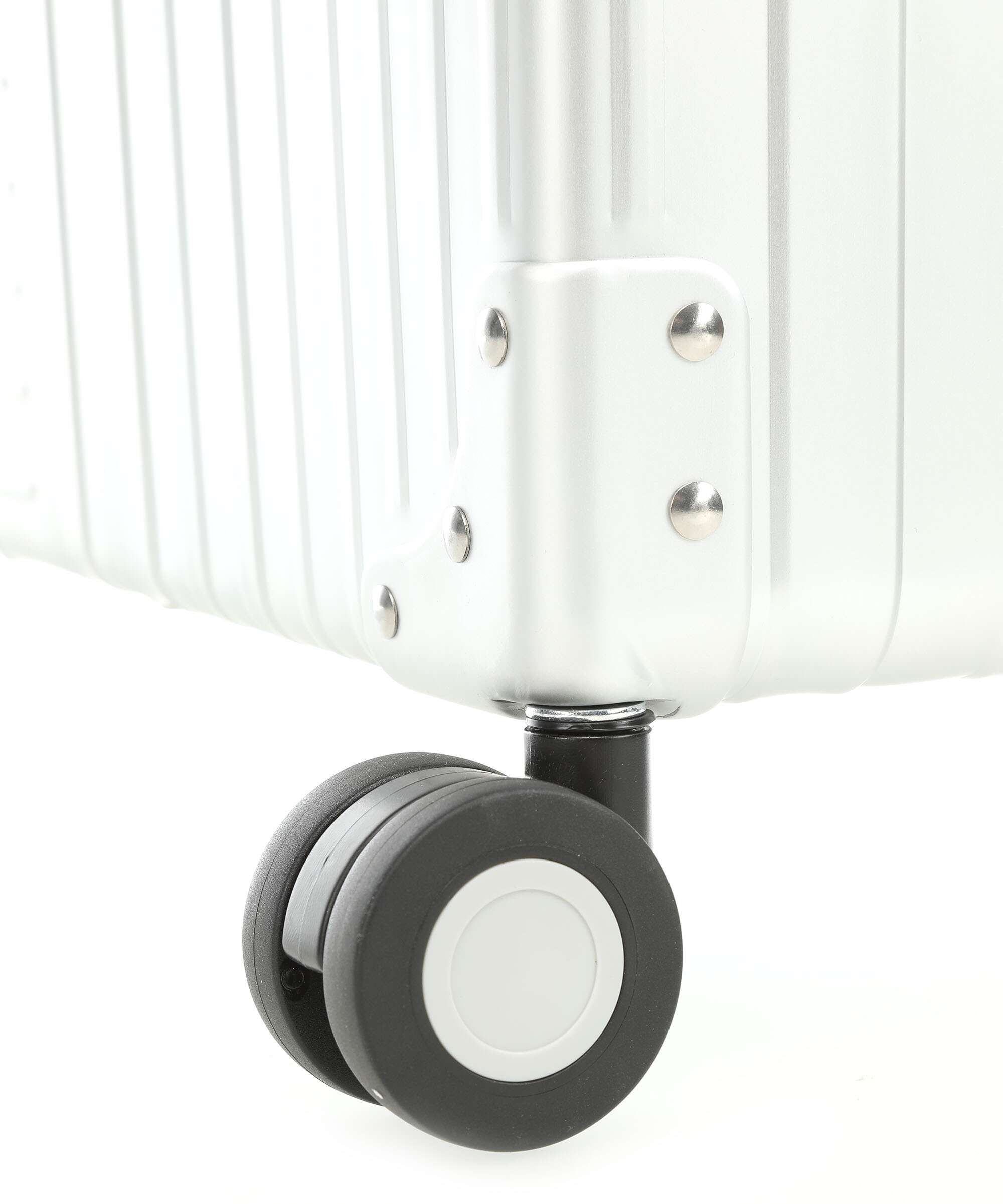 Aleon 30 Macro Traveler Spinner (4 wheels) platinum