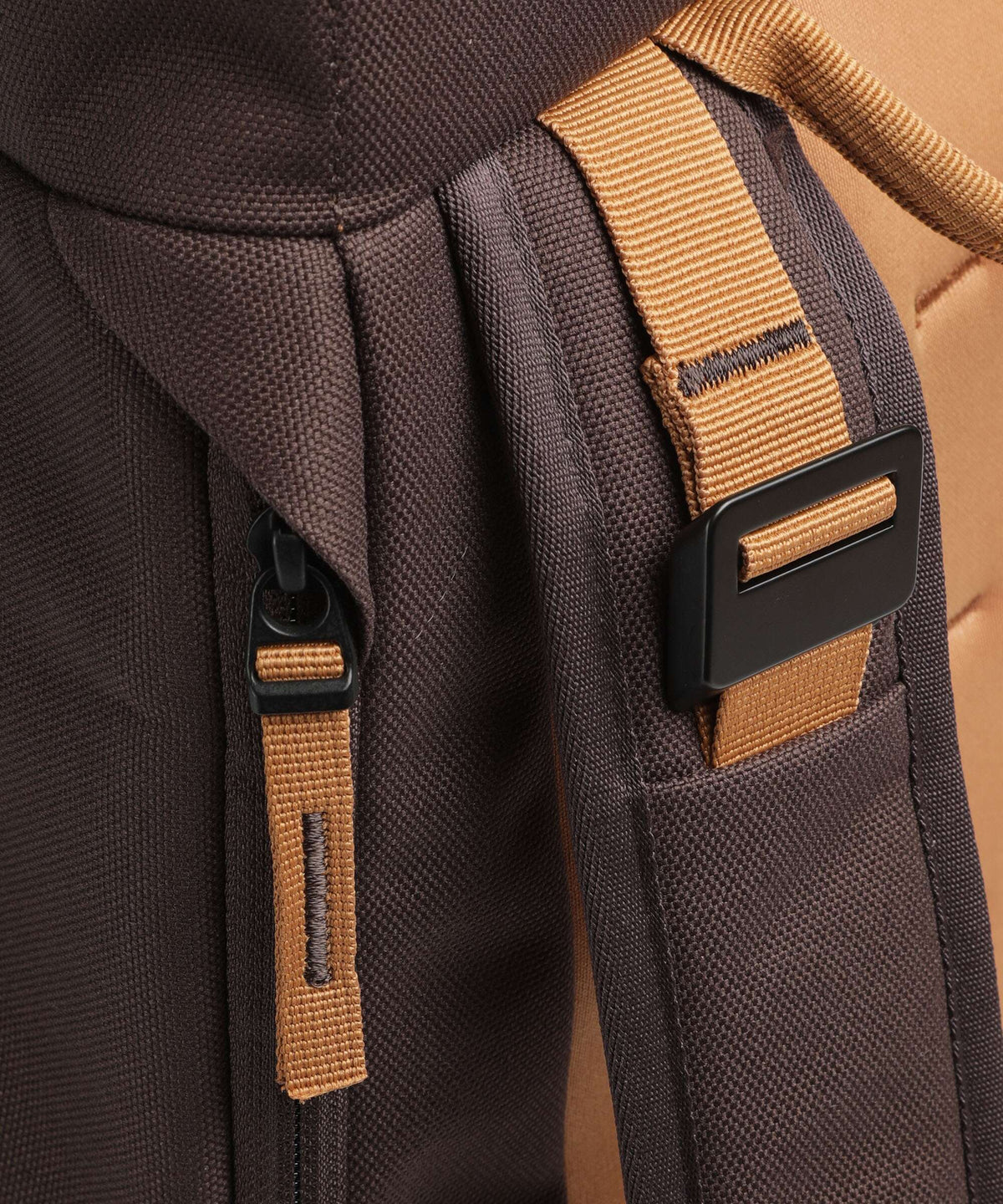 Db Hugger 25 Backpack espresso