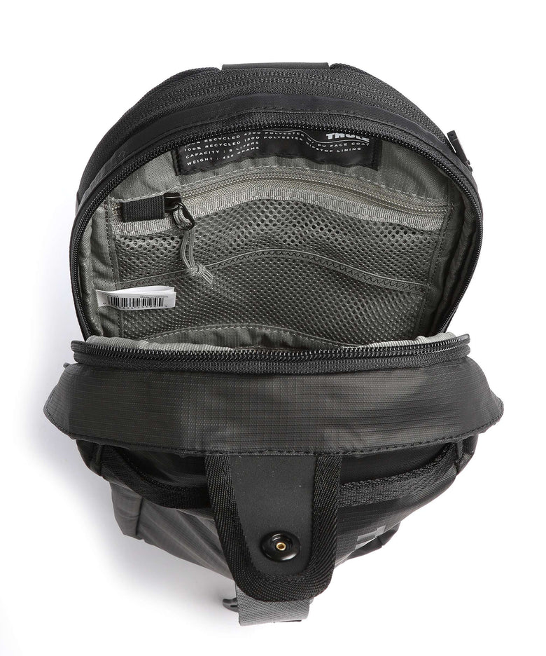 Thule Tact 8 Sling bag black