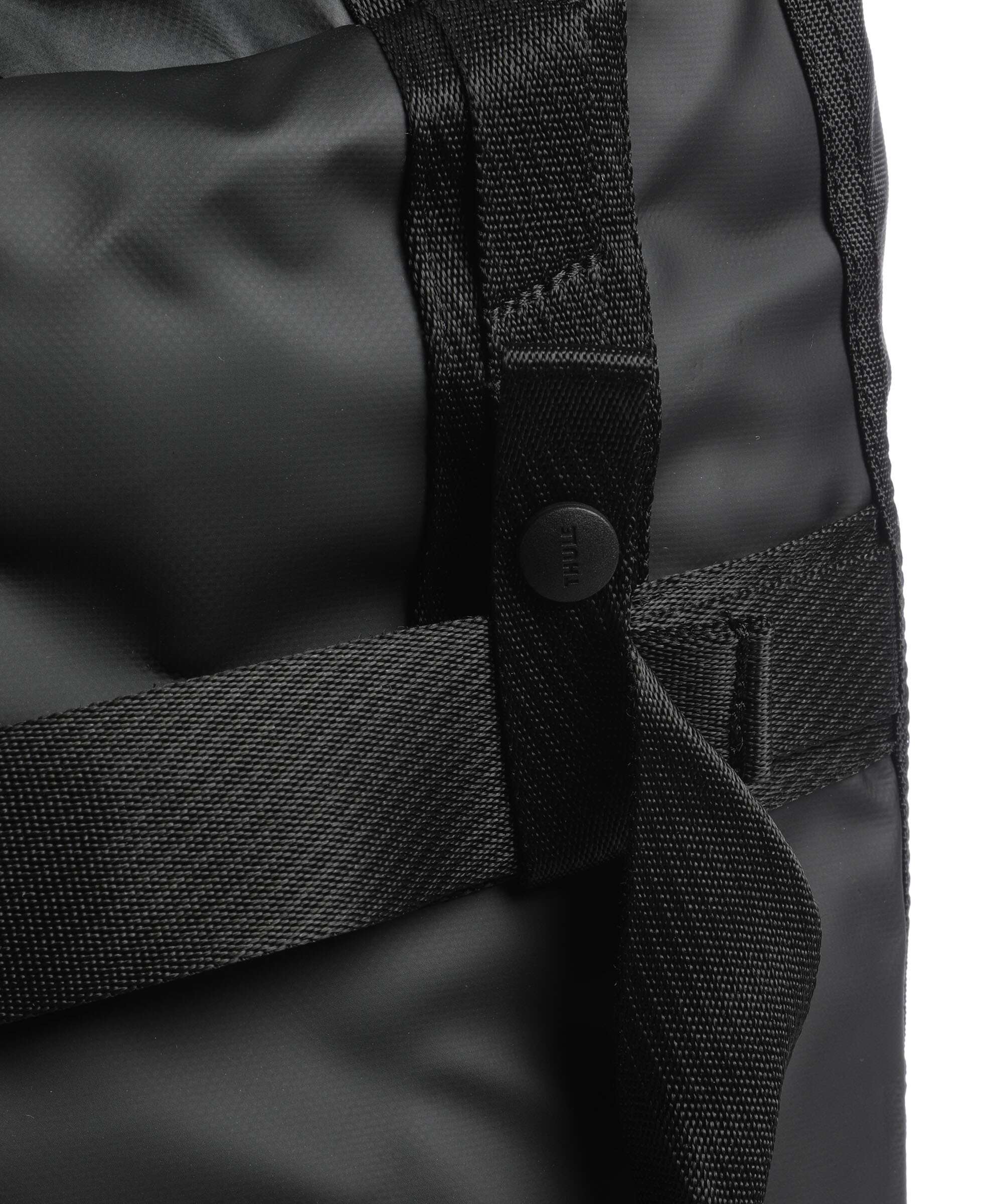 Thule Chasm 40 Weekend bag black