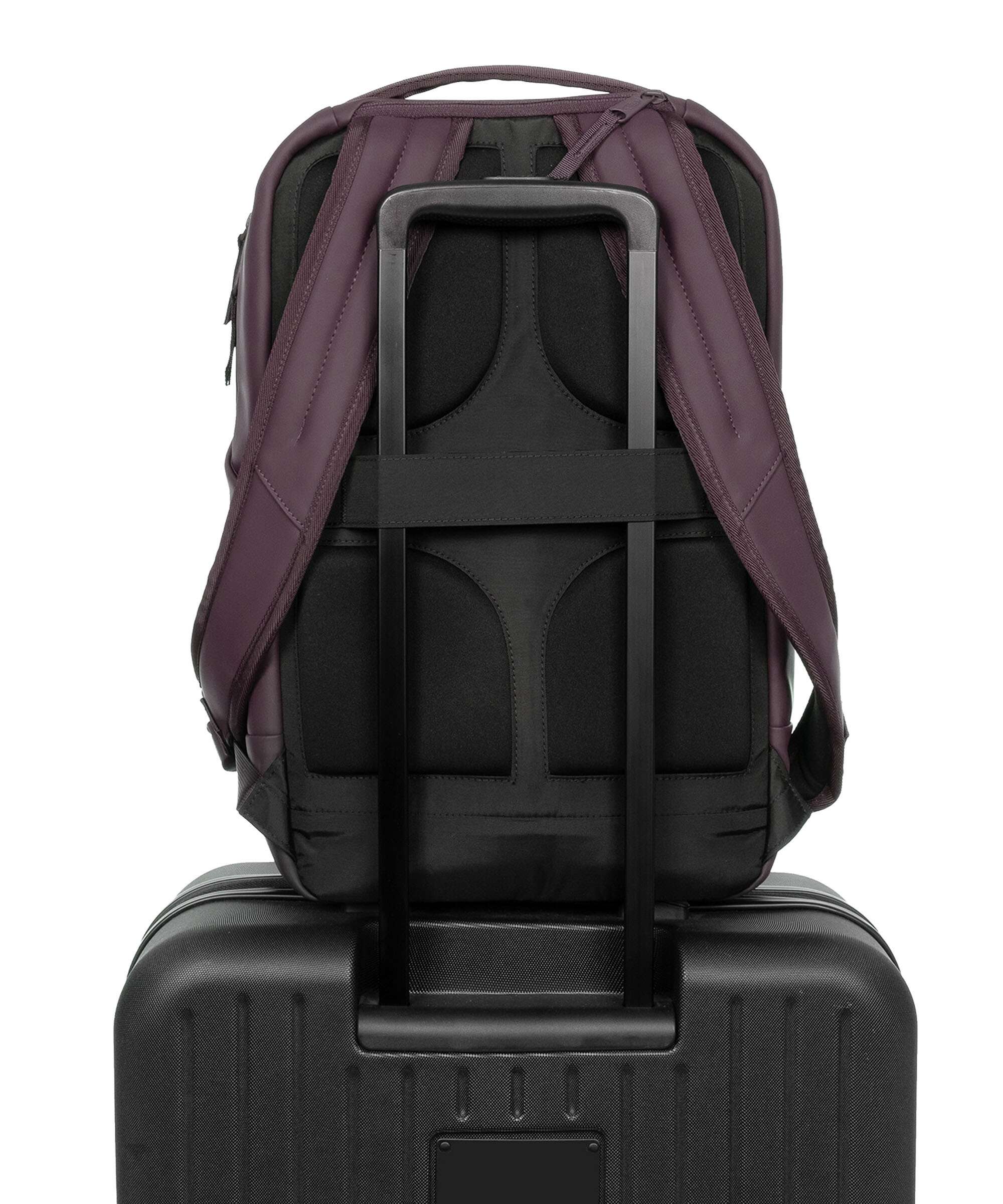 Eastpak CNNCT Tecum Backpack matte fig