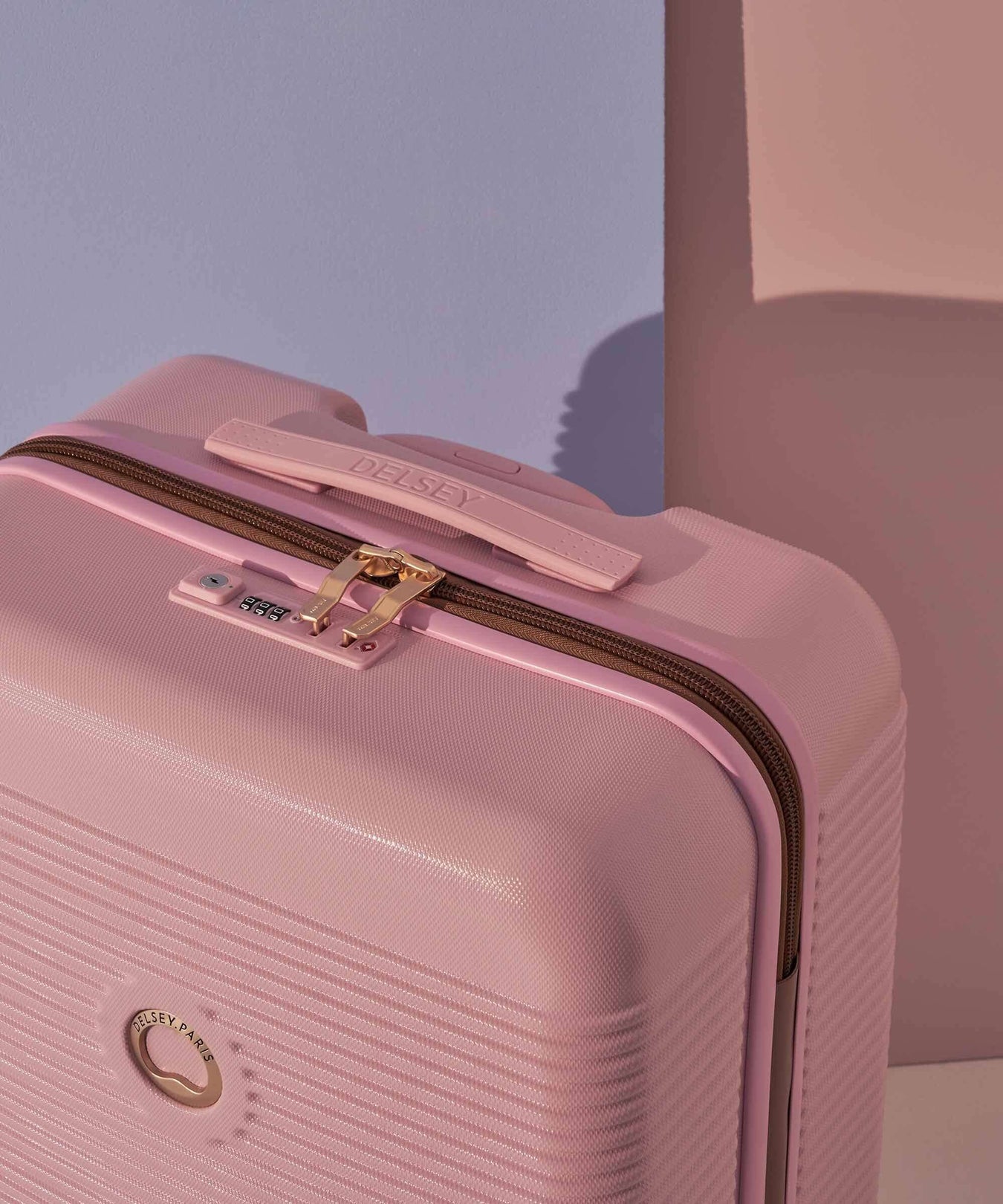 Delsey Paris Freestyle Spinner (4 wheels) paonie