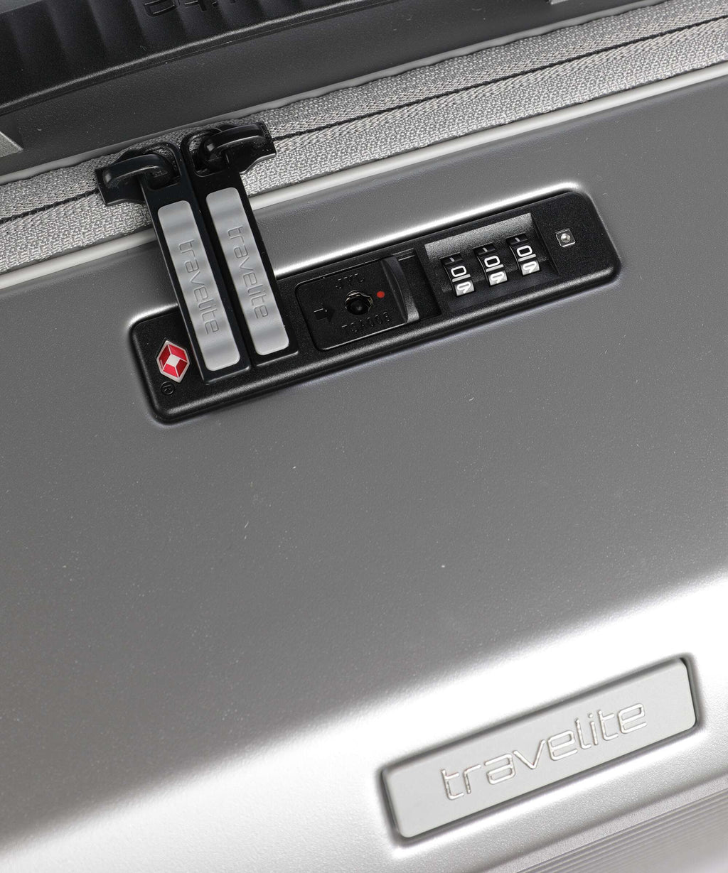 Travelite Millenium Spinner (4 wheels) silver