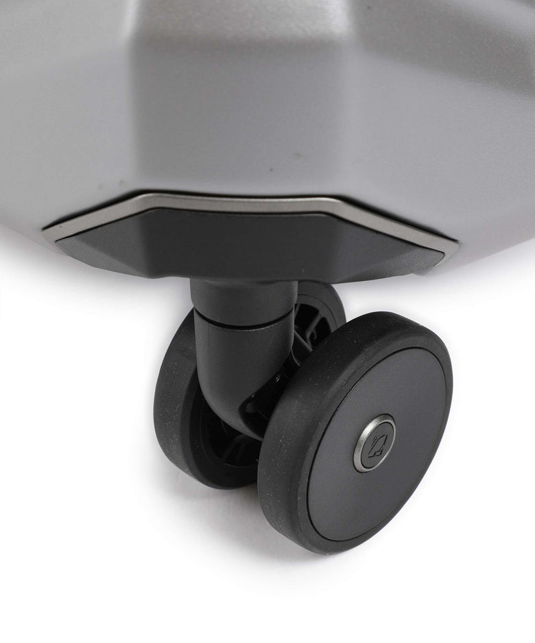 Travelite Millenium Spinner (4 wheels) silver