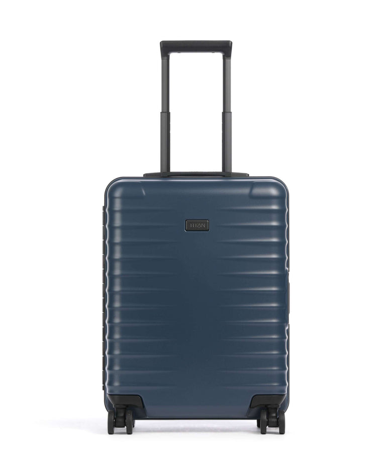 Titan Overseas Spinner (4 wheels) midnight blue