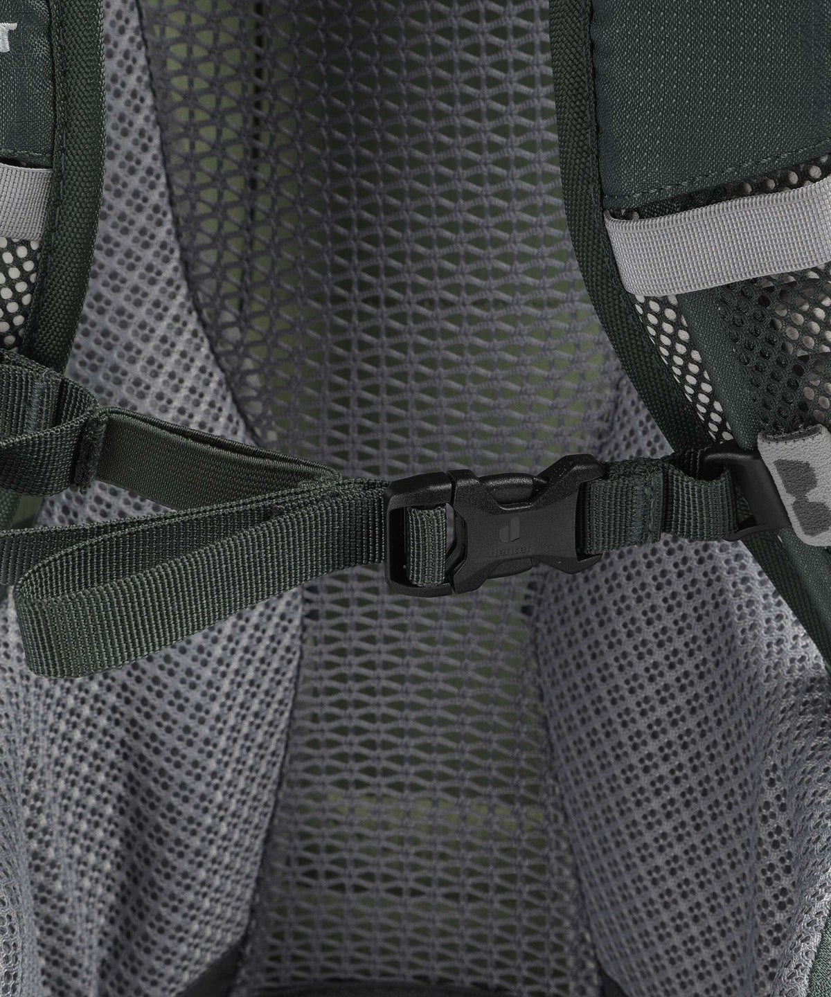 Deuter Futura 23 Hiking backpack grove/ivy