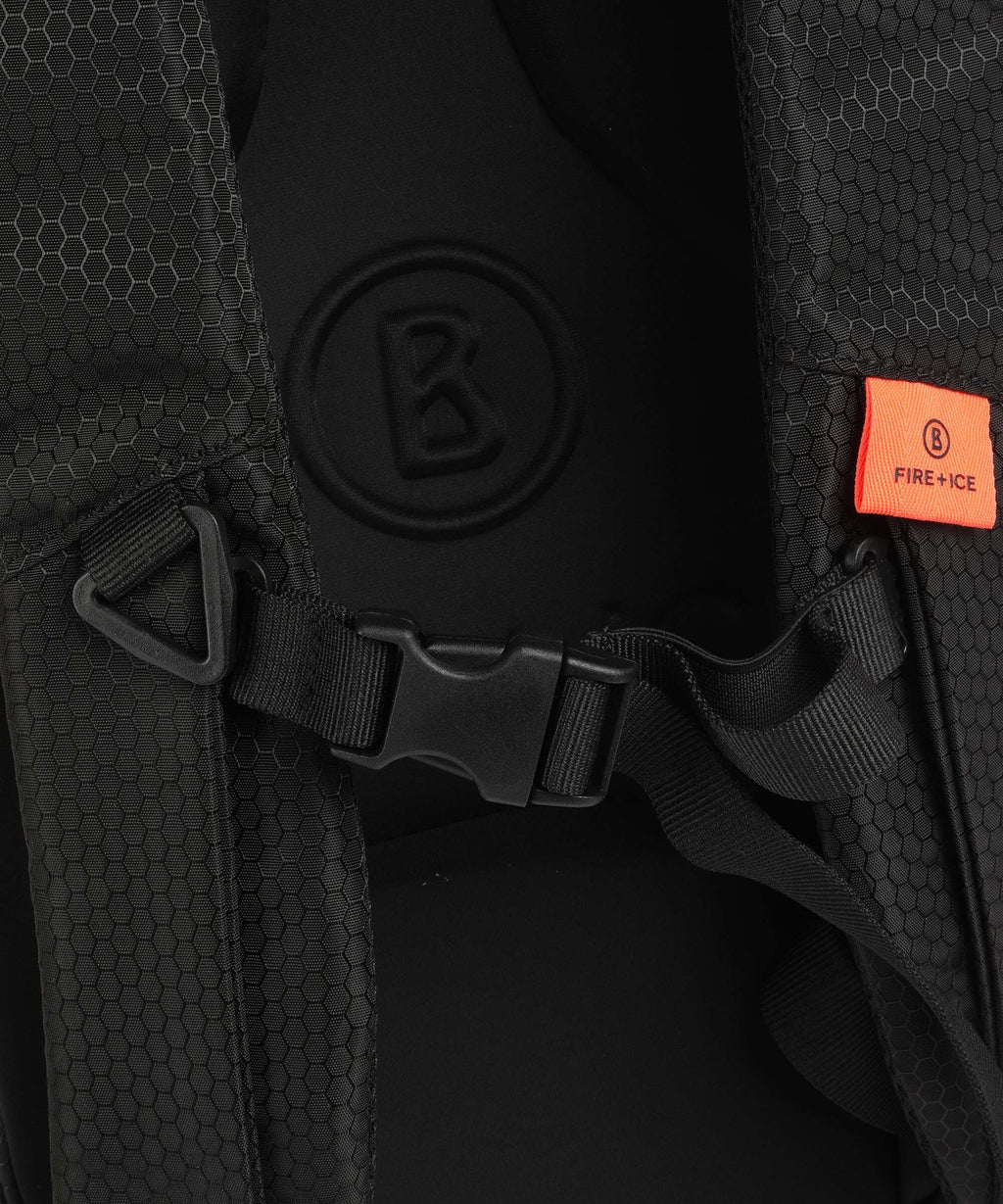 Bogner Park City Ive Rolltop backpack black