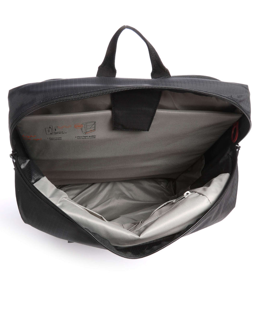 Vaude Cyclist Pack QMR 2.0 Waxed Luggage bag black