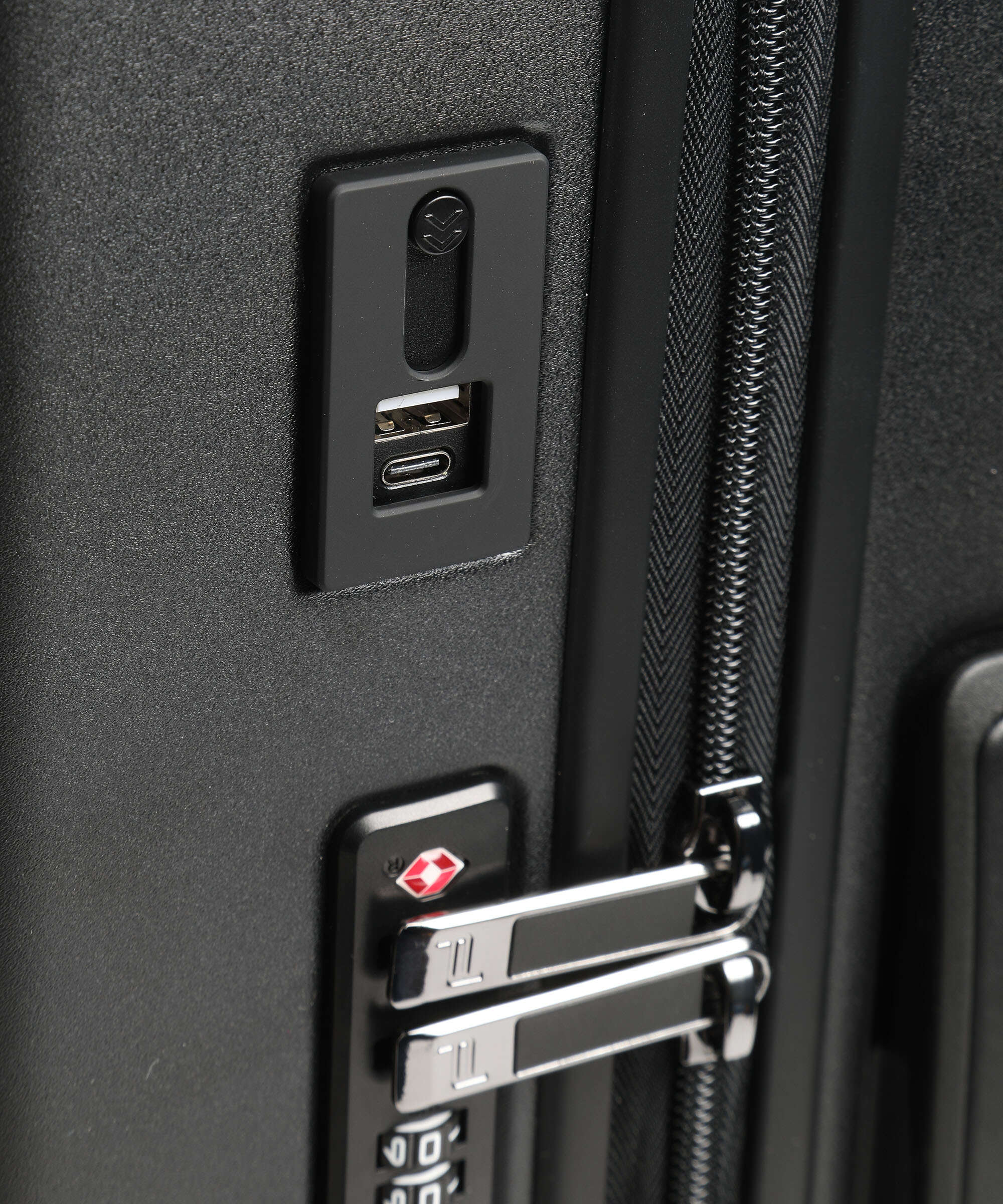 Porsche Design Roadster HC Spinner (4 wheels) black