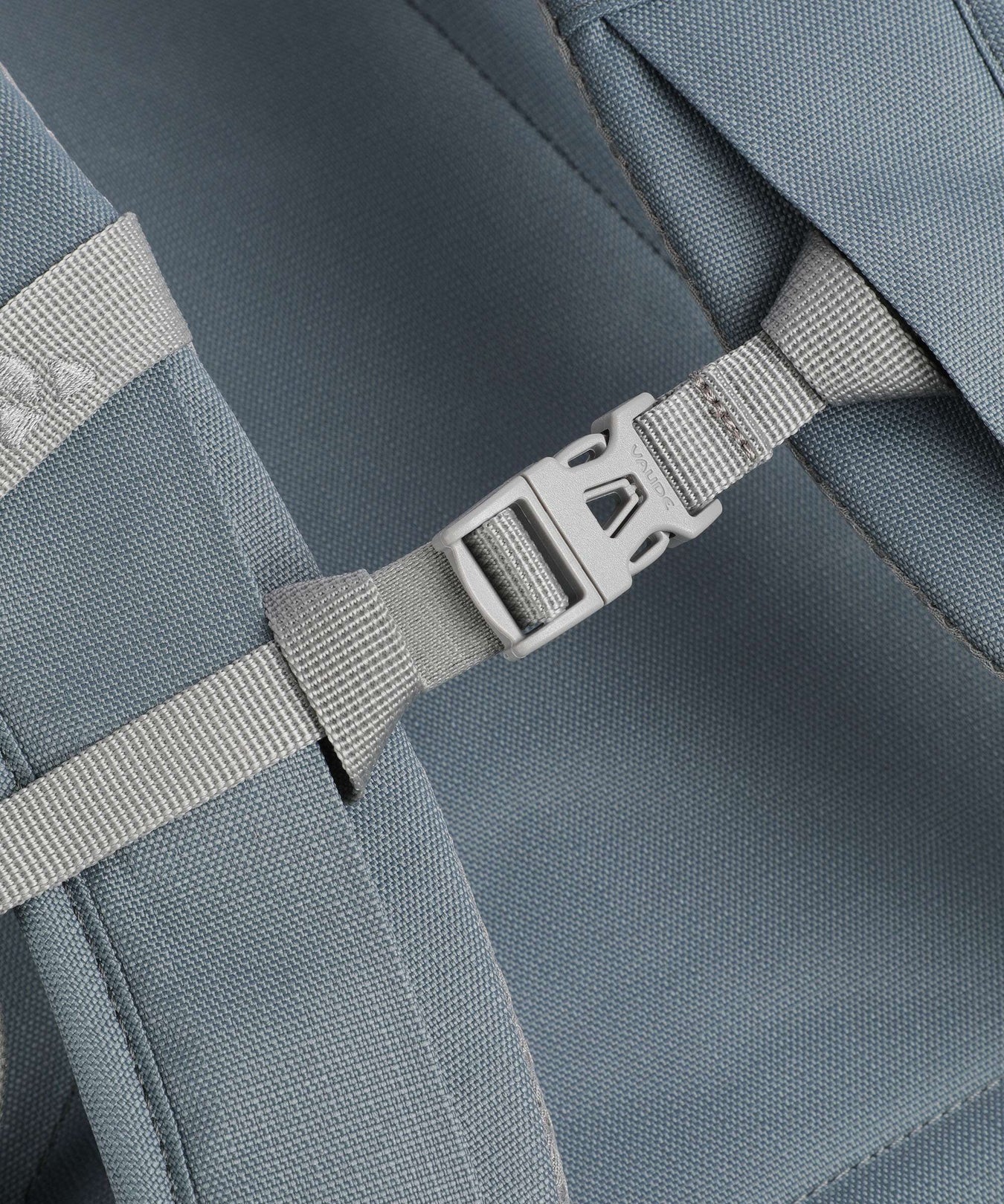 Vaude Okab ll Rolltop backpack heron