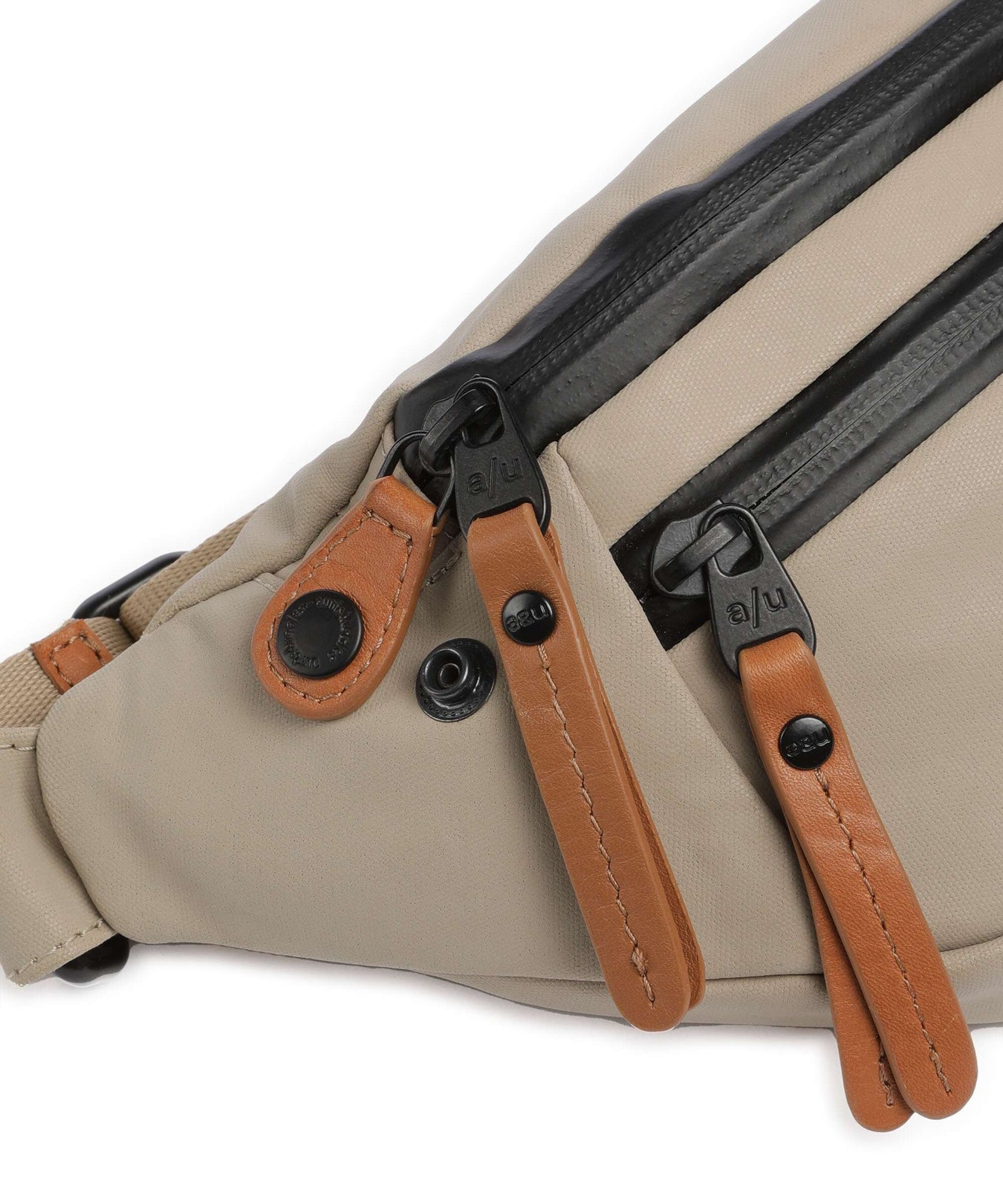 Aunts & Uncles Japan Ichikawa Fanny pack nomad