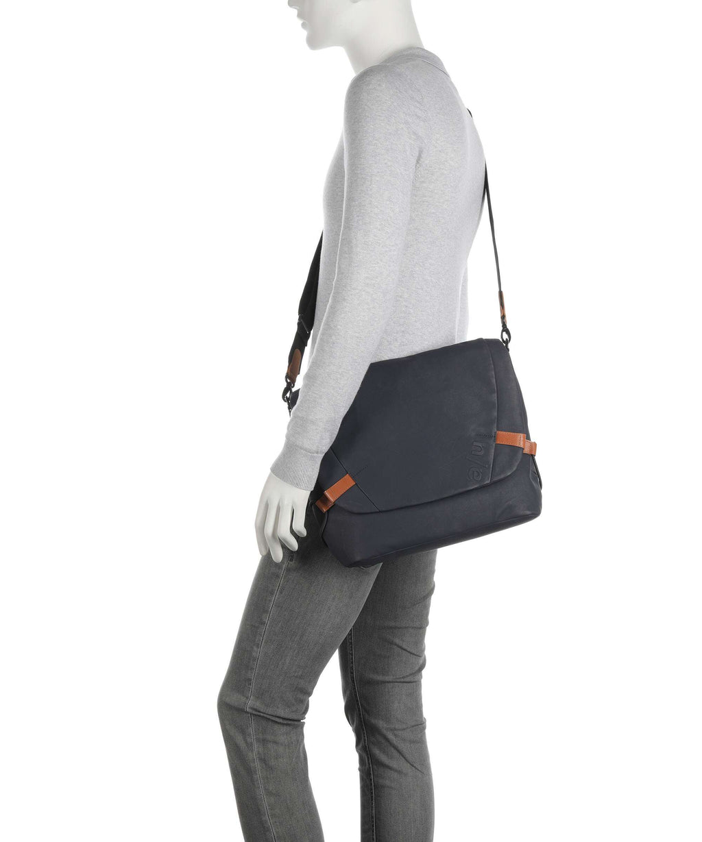 Aunts & Uncles Japan Matsumoto Briefcase night blue