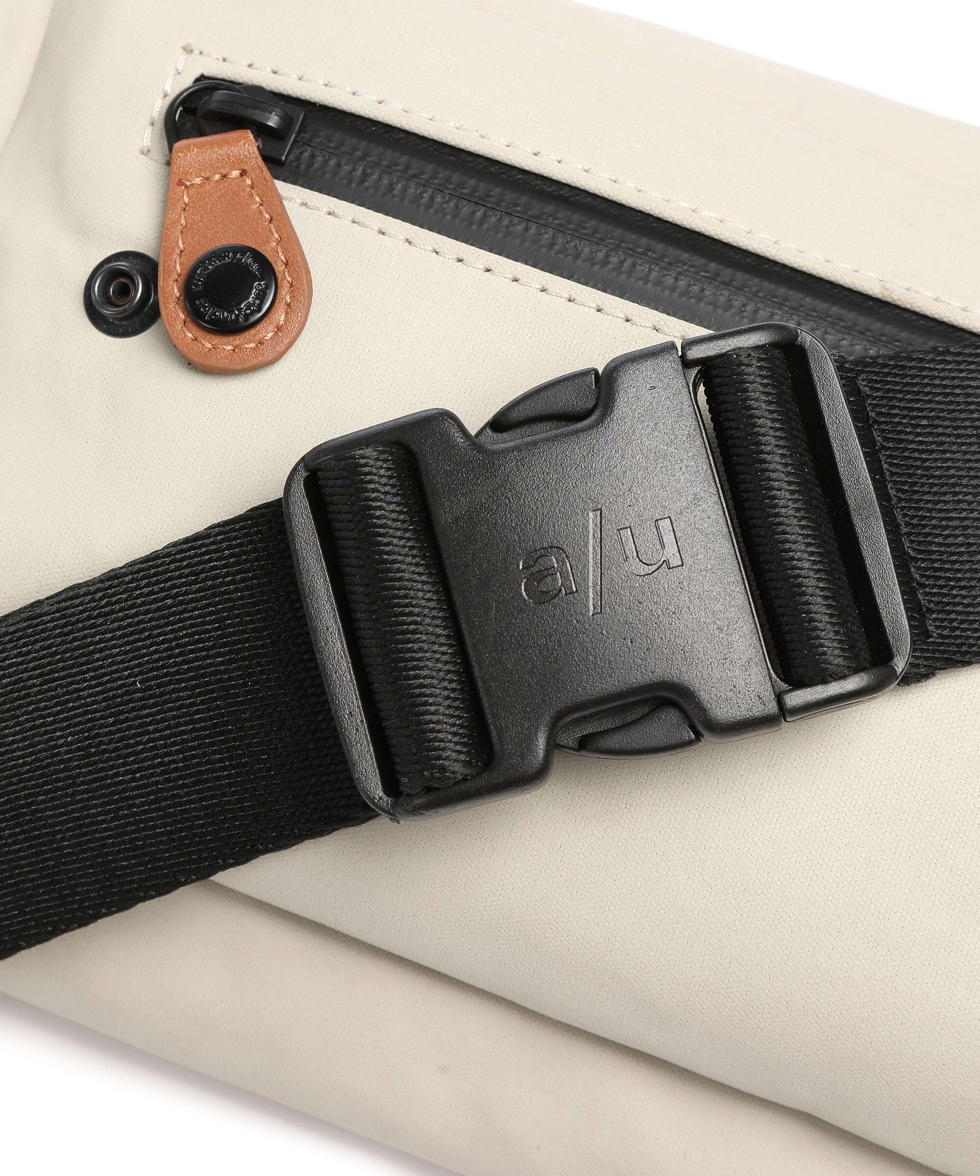 Aunts & Uncles Japan Himeji Fanny pack dust