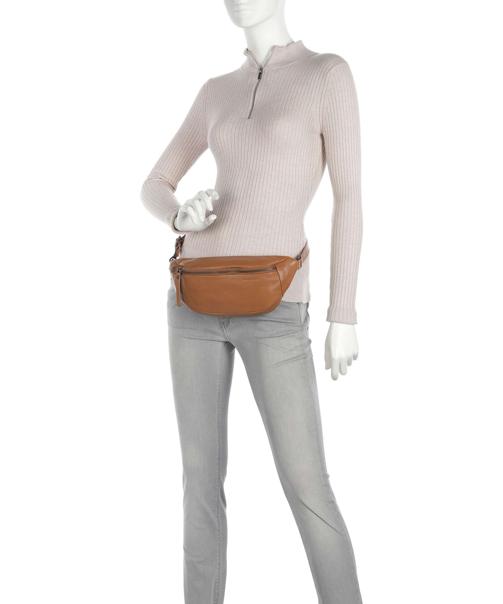 Aunts & Uncles Jamie's Orchard Bilberry Fanny pack cognac