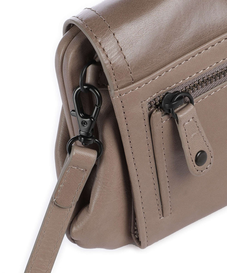 Aunts & Uncles Grandma's Luxury Club Mrs. Whoopie Pie Crossbody bag cashmere