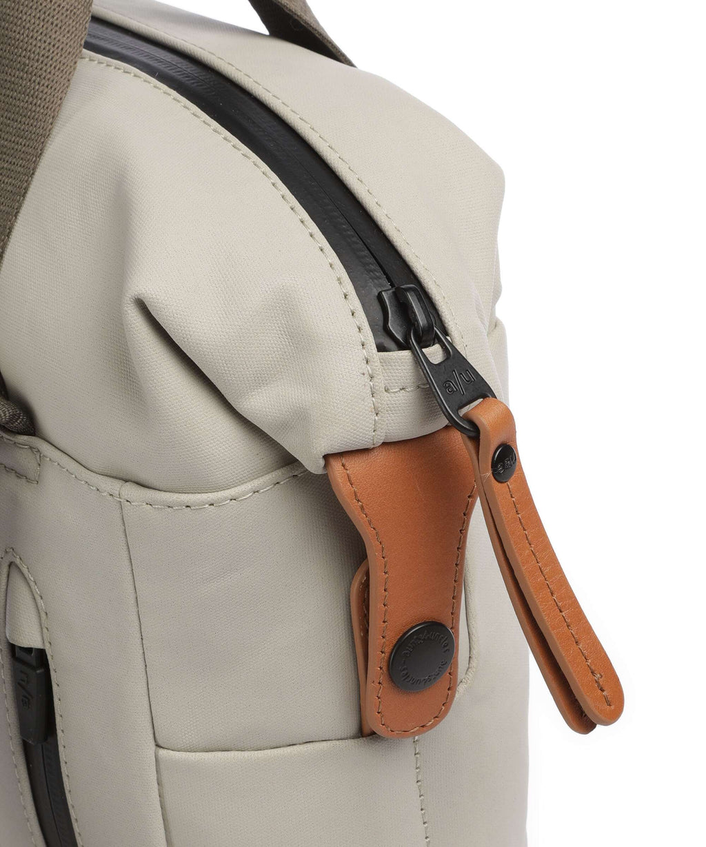 Aunts & Uncles Japan Yaizu Backpack dust