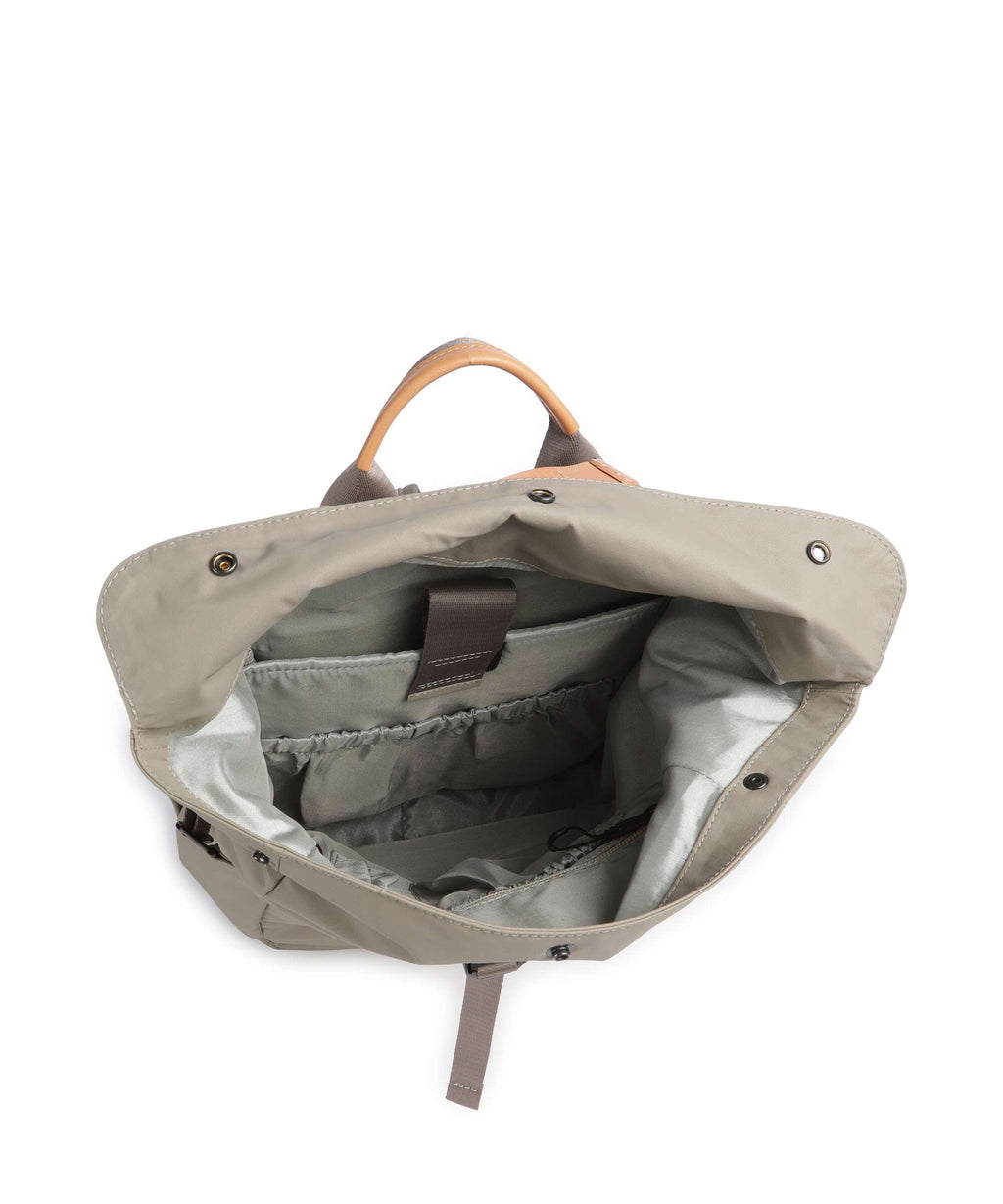 Aunts & Uncles Japan RE Tokachi Rolltop backpack driftwood