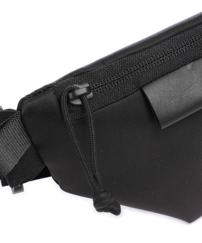 Côte&Ciel Sleek Isarau Fanny pack black