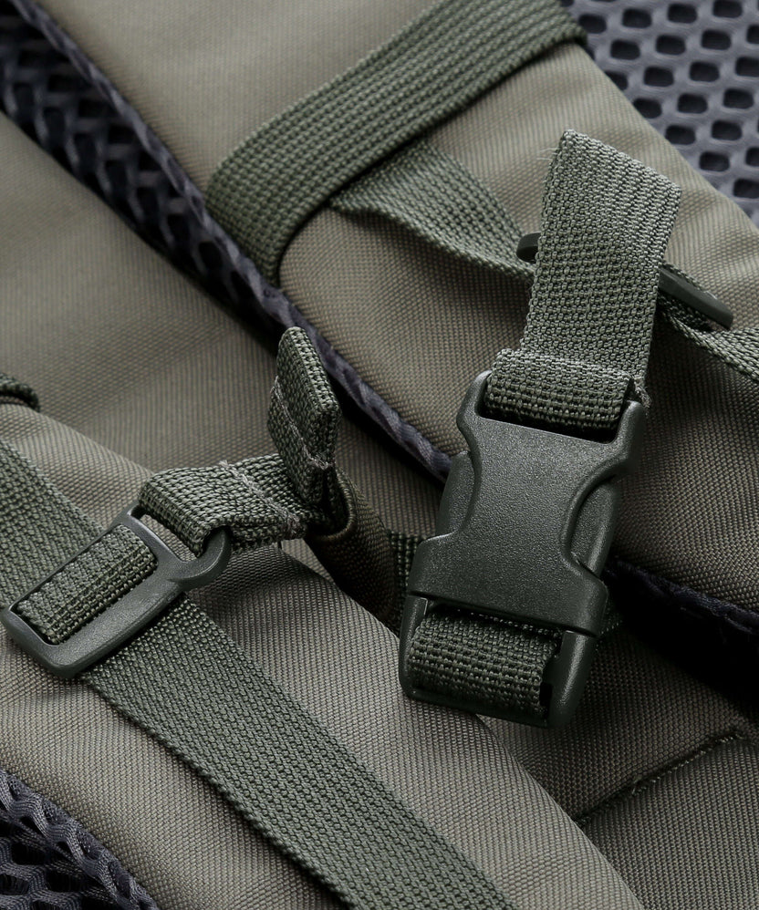 Cabin Zero Classic Pro 42 Travel backpack georgian khaki