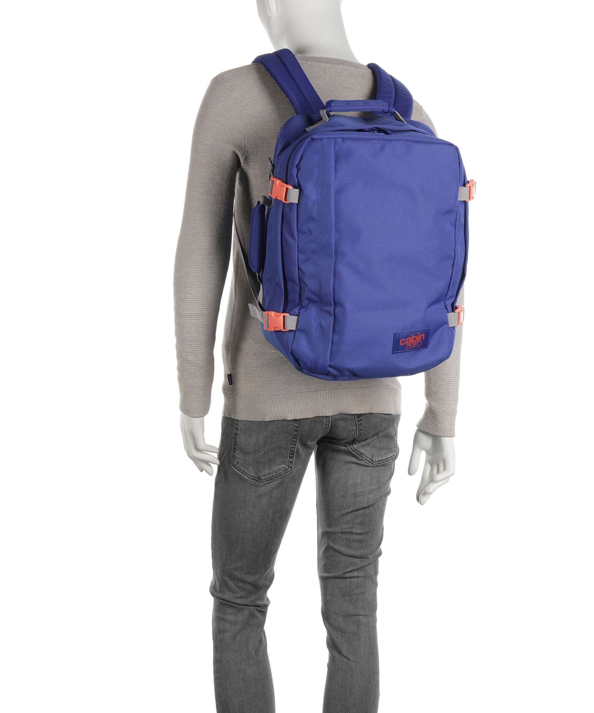 Cabin Zero Classic 36L Travel backpack sage forrest