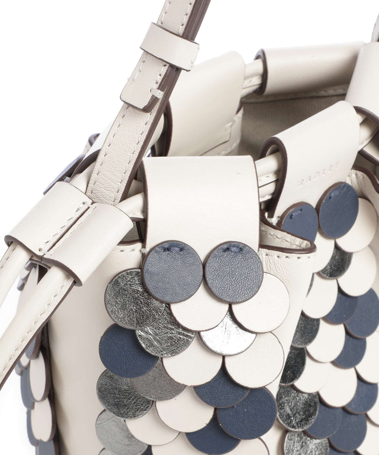 Radley London The Flora Small Bucket bag salt