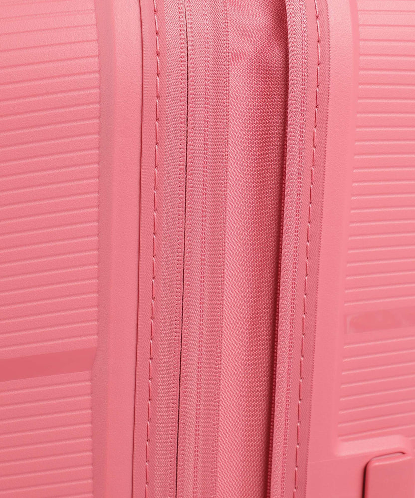 American Tourister Starvibe Spinner (4 wheels) sun kissed coral