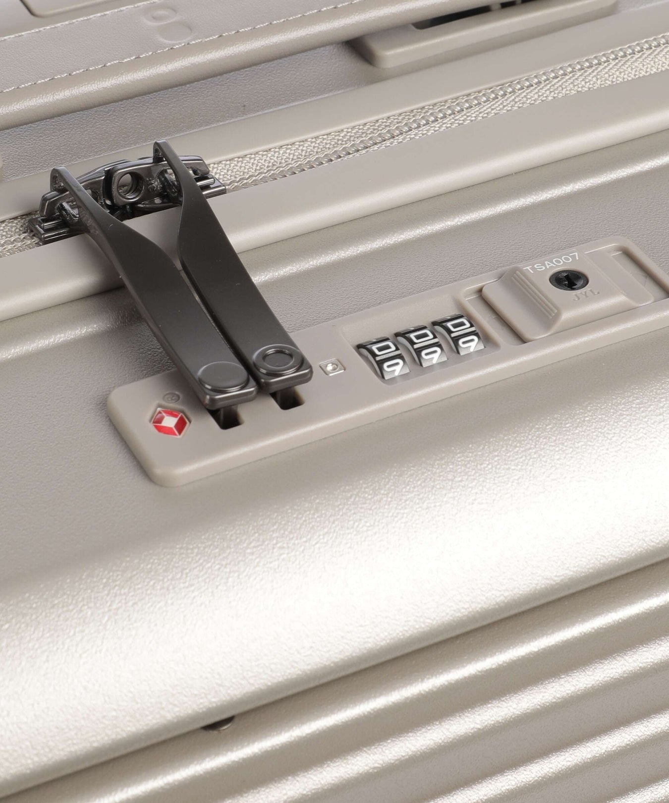 Echolac Shogun EVO S Spinner (4 wheels) champagne