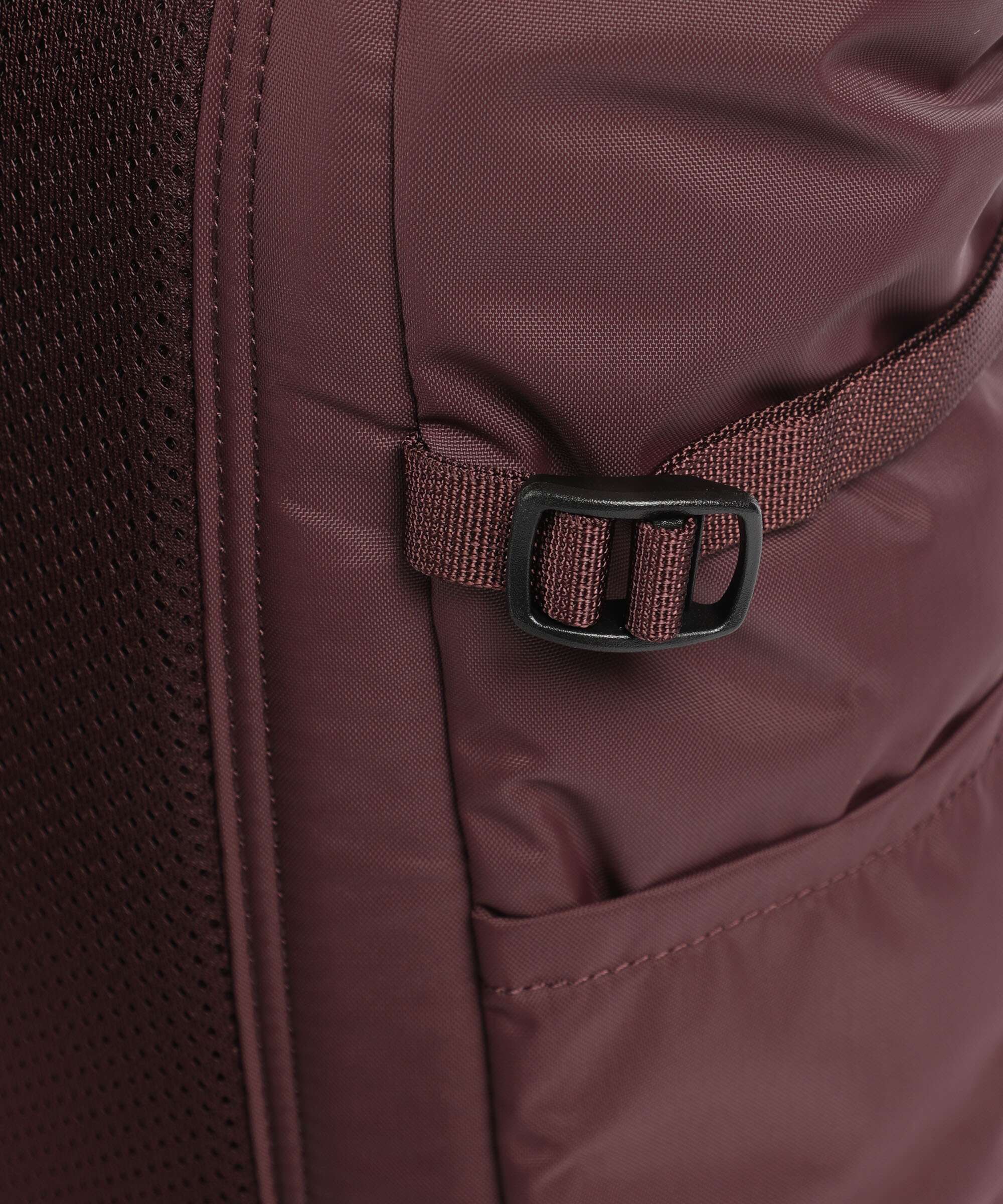 Fjällräven High Coast 24 Rolltop backpack blackberry