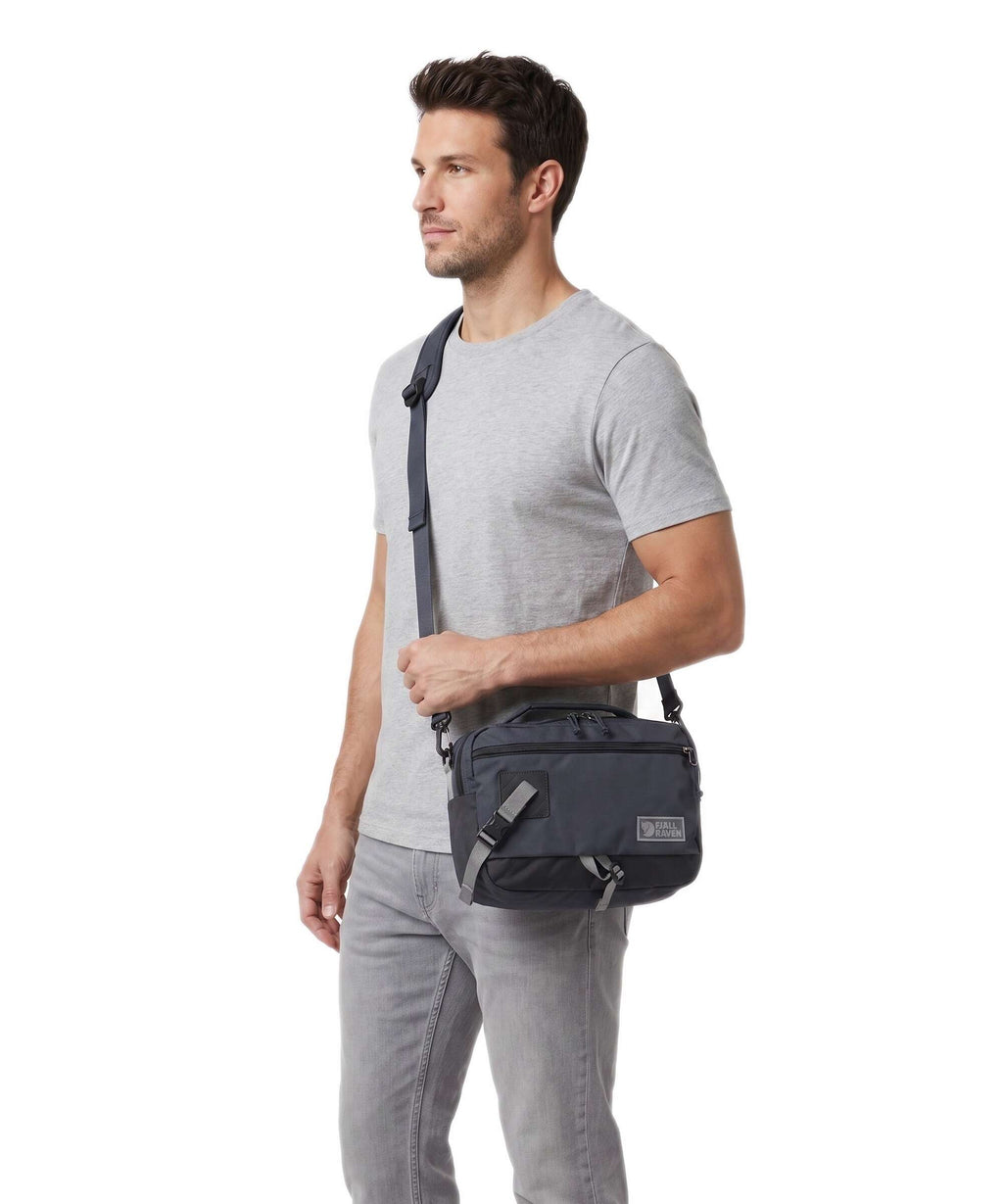 Fjällräven Vardag 6 Crossbody bag navy