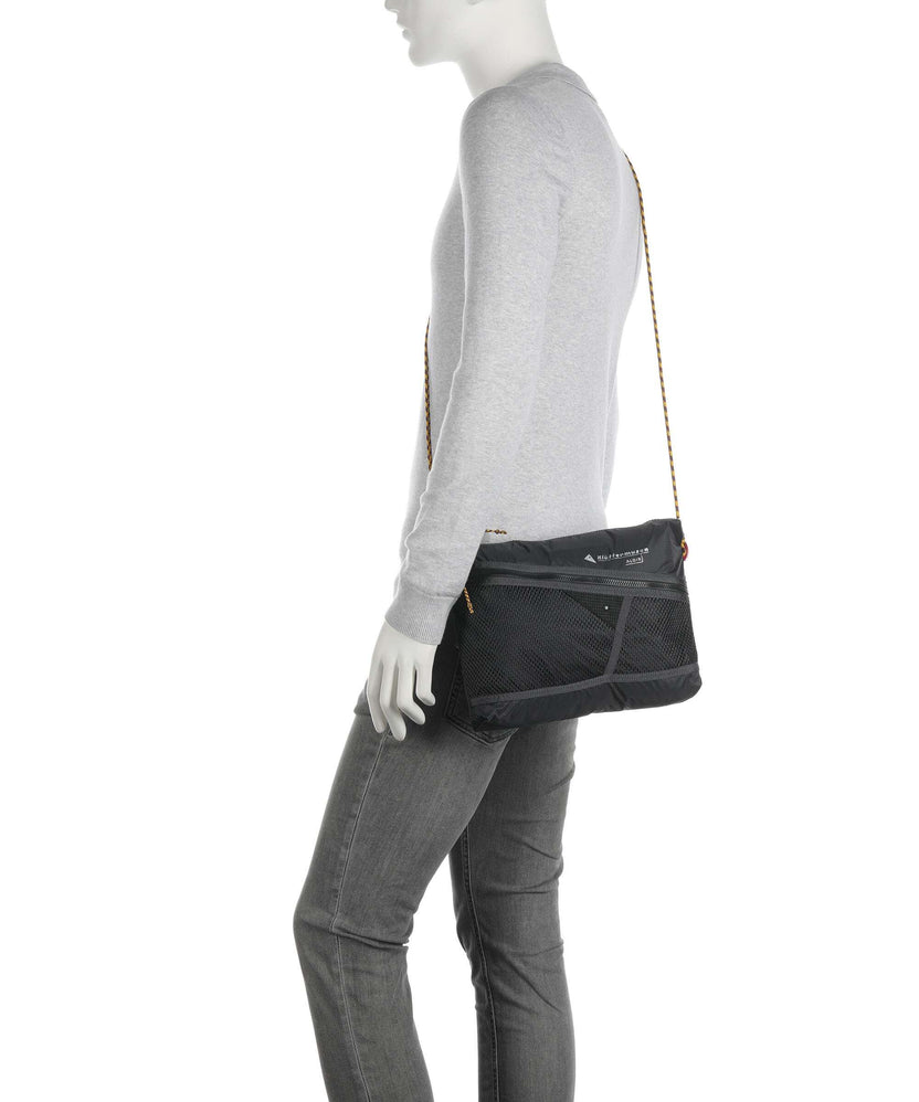 Klättermusen Algir L Crossbody bag raven
