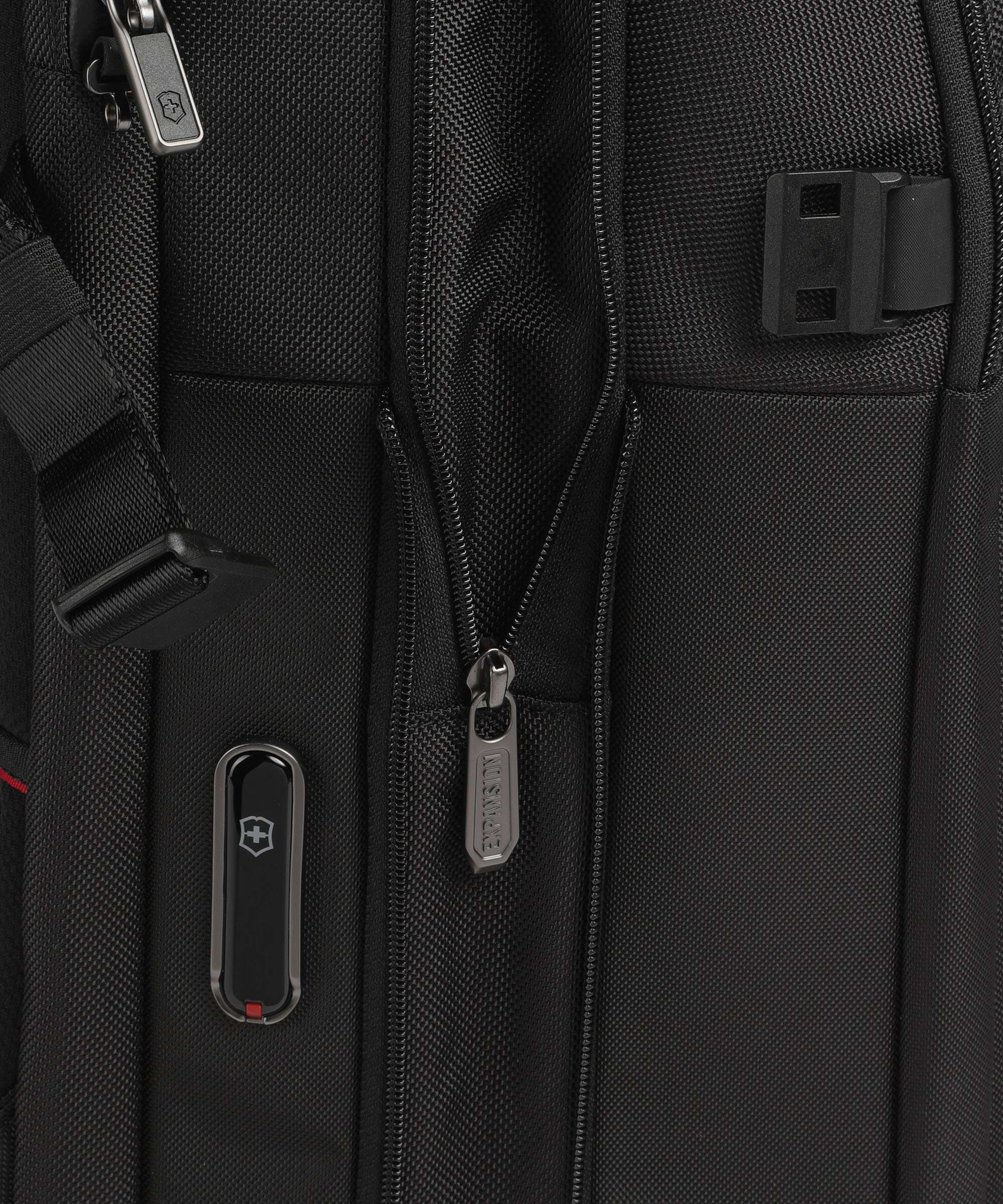 Victorinox Werks Traveler 7.0 Travel backpack black