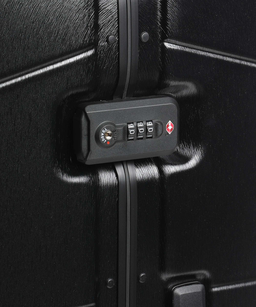 Victorinox Lexicon Framed Spinner (4 wheels) black