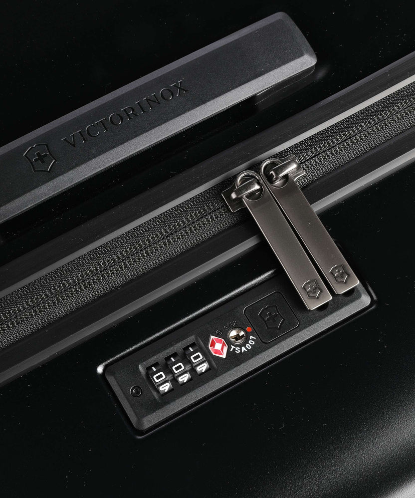 Victorinox Spectra 3.0 Trunk Large Spinner (4 wheels) black