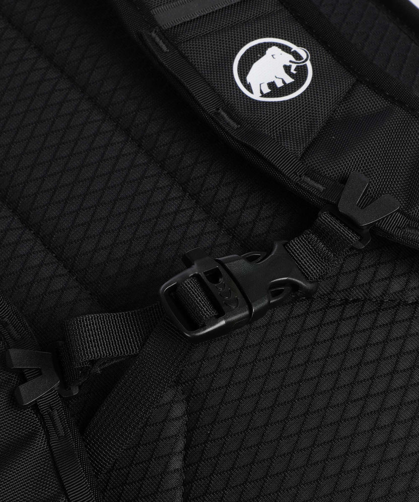 Mammut Nirvana 18 Hiking backpack black