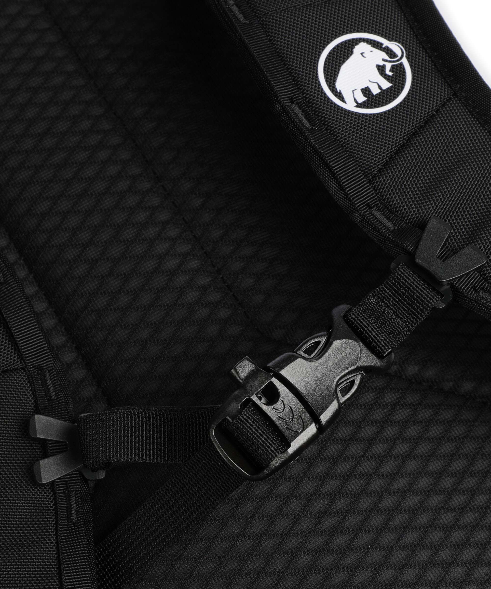 Mammut Nirvana 18 Hiking backpack marsh/black