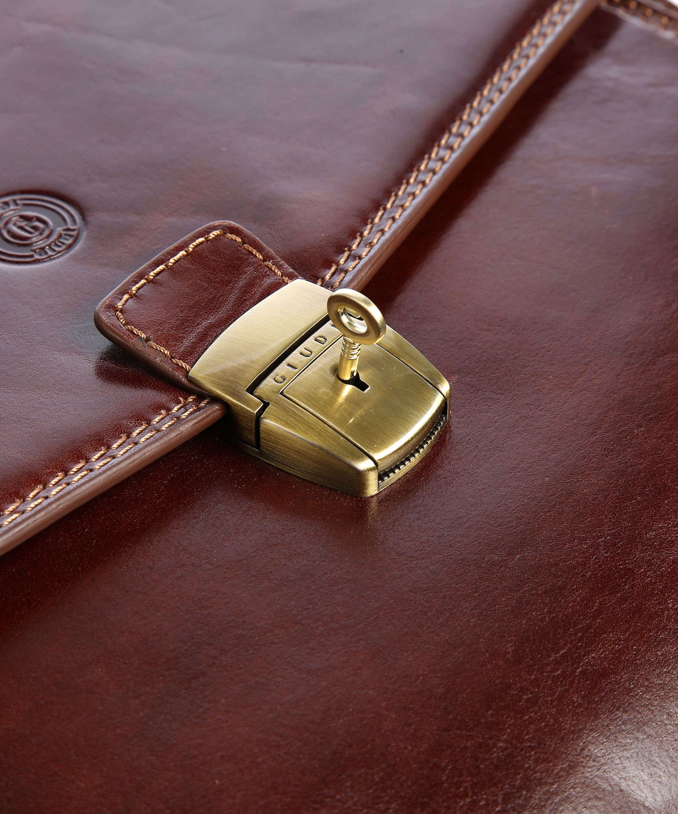 Giudi Briefcase brown