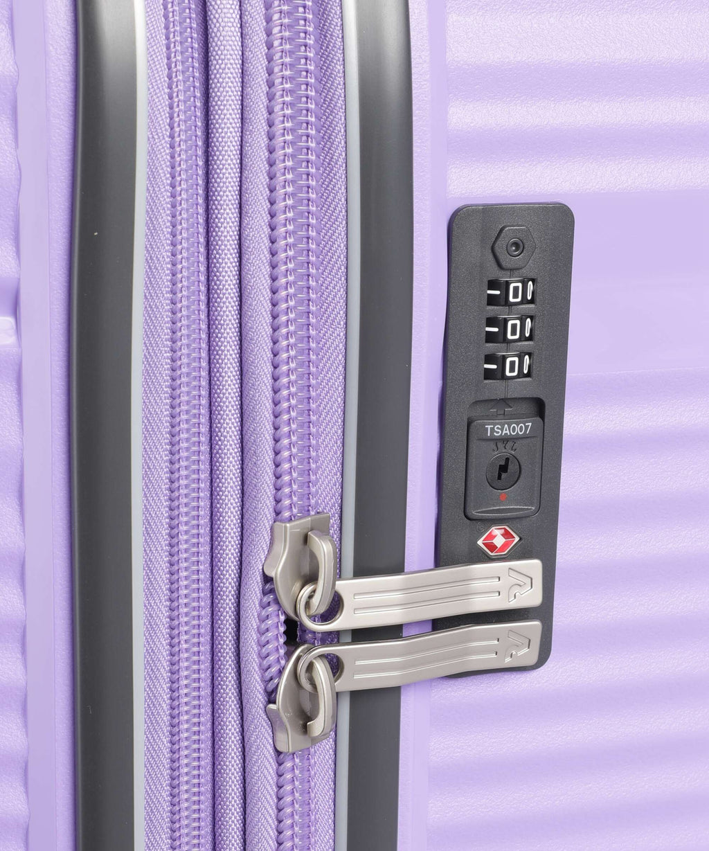 Roncato R-Lite Spinner (4 wheels) lavanda