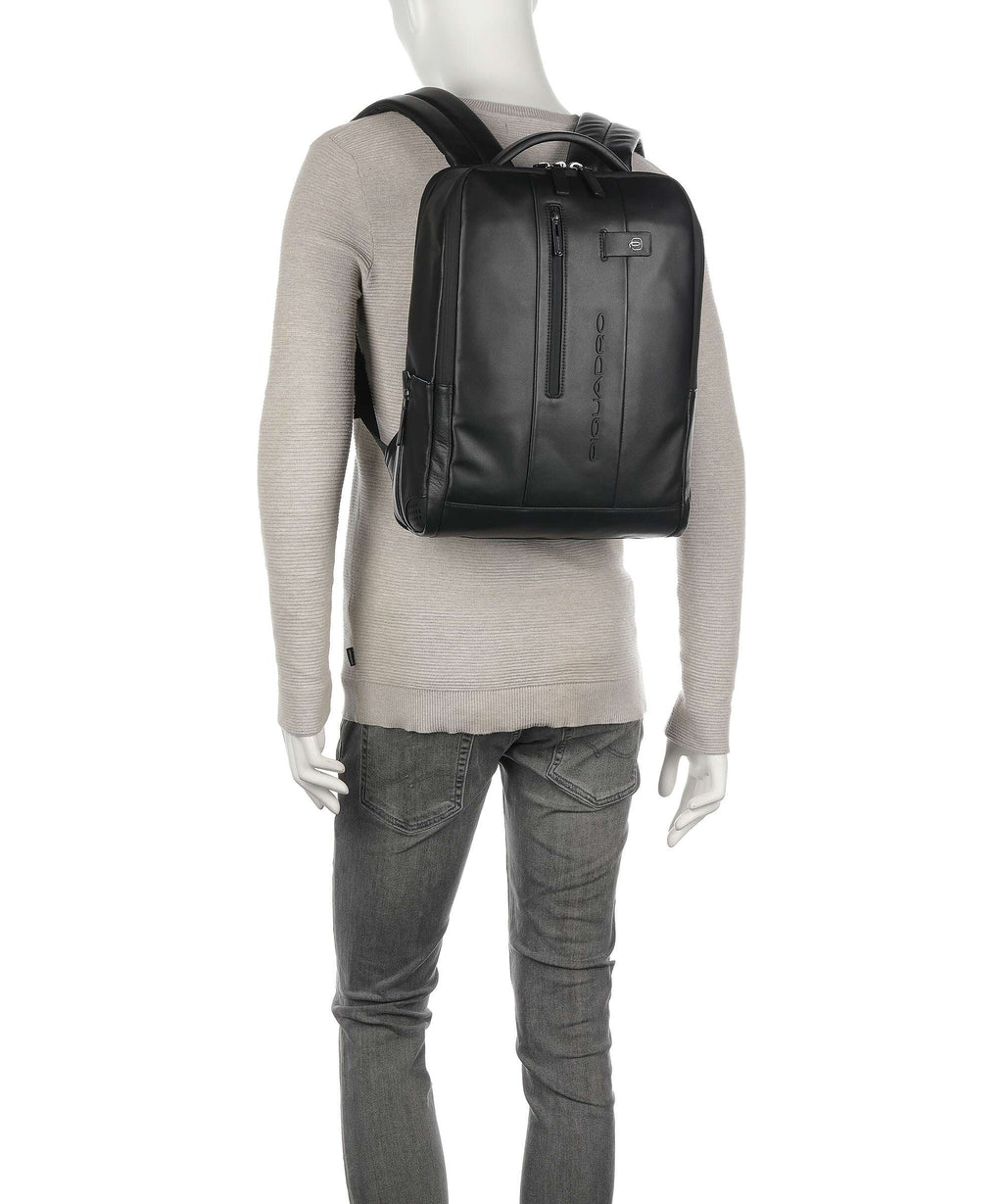 Piquadro Urban Laptop backpack schwarz