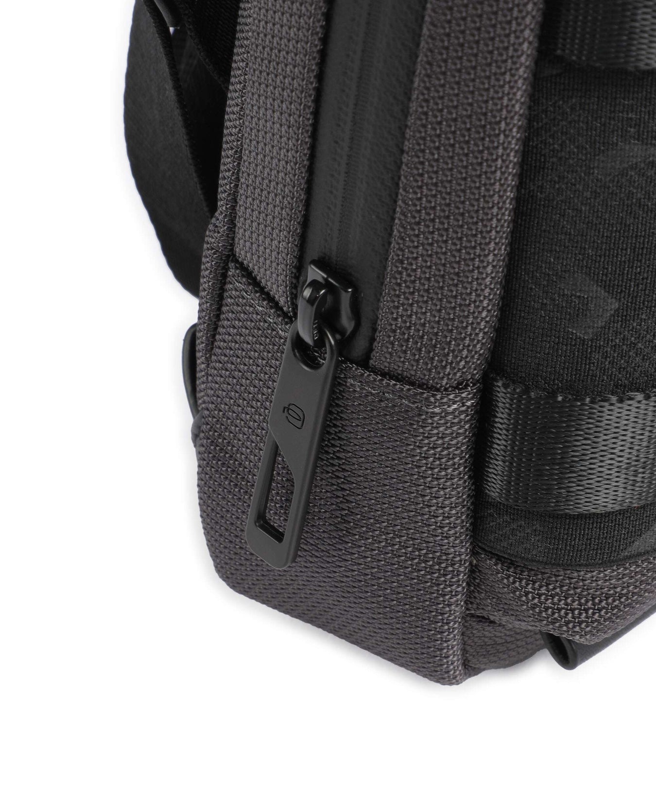 Piquadro FX Crossbody bag nero