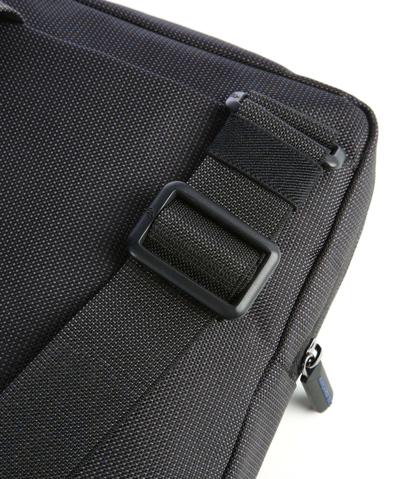 Mandarina Duck District Crossbody bag black ink