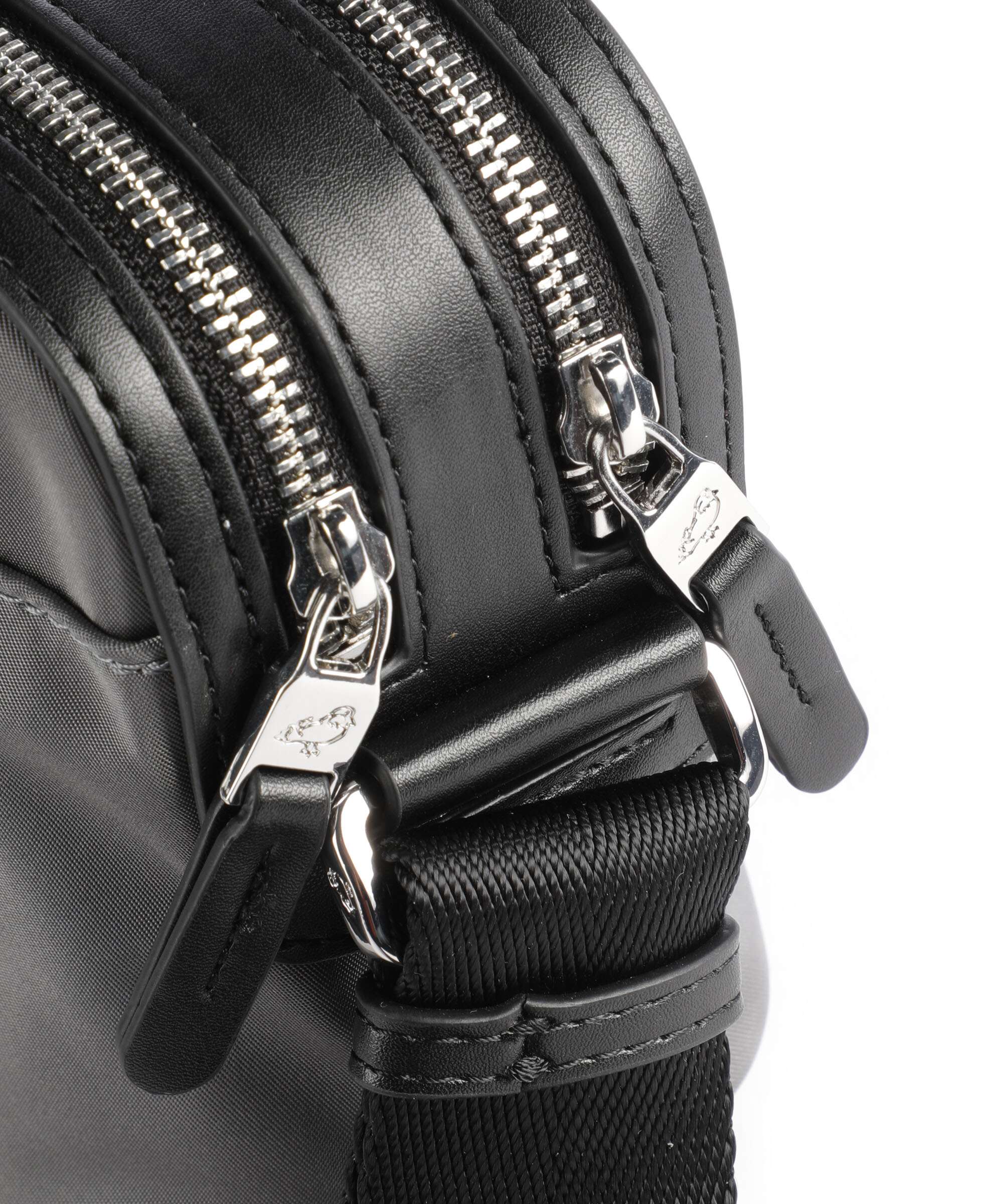 Mandarina Duck Hunter Crossbody bag smoked pearl