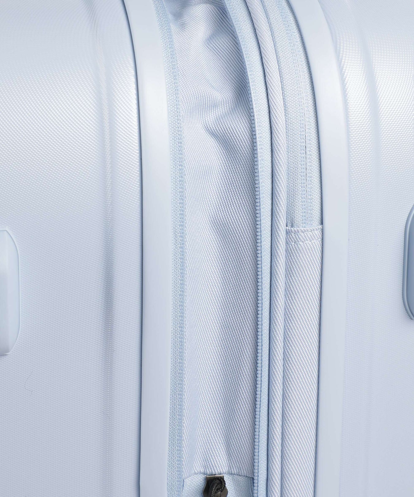 Mandarina Duck Logoduck+ Spinner (4 wheels) skyway