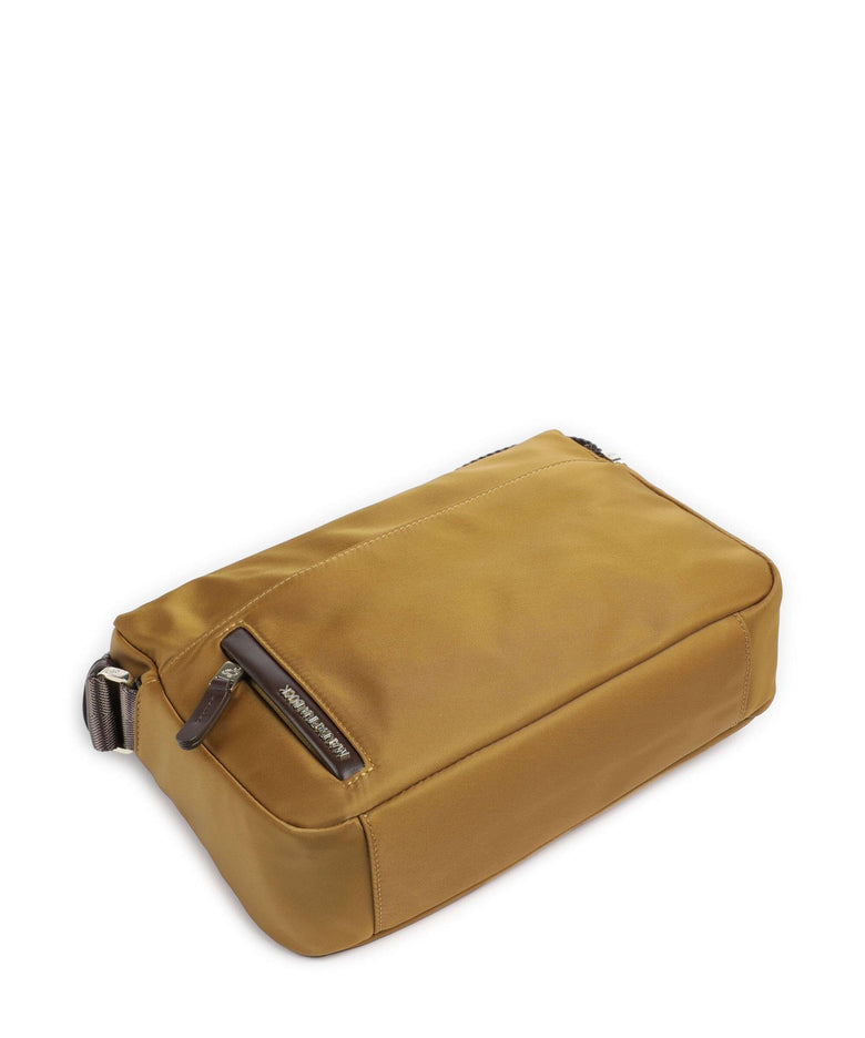 Mandarina Duck Hunter Shoulder bag oil