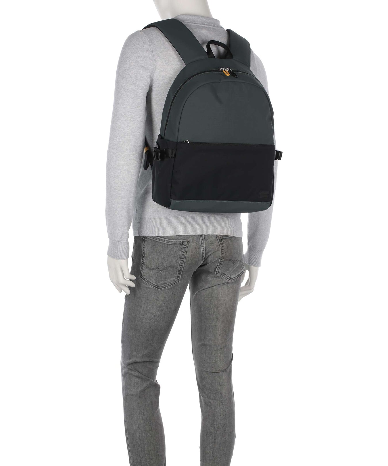 Mandarina Duck Y-Lite Backpack pine green