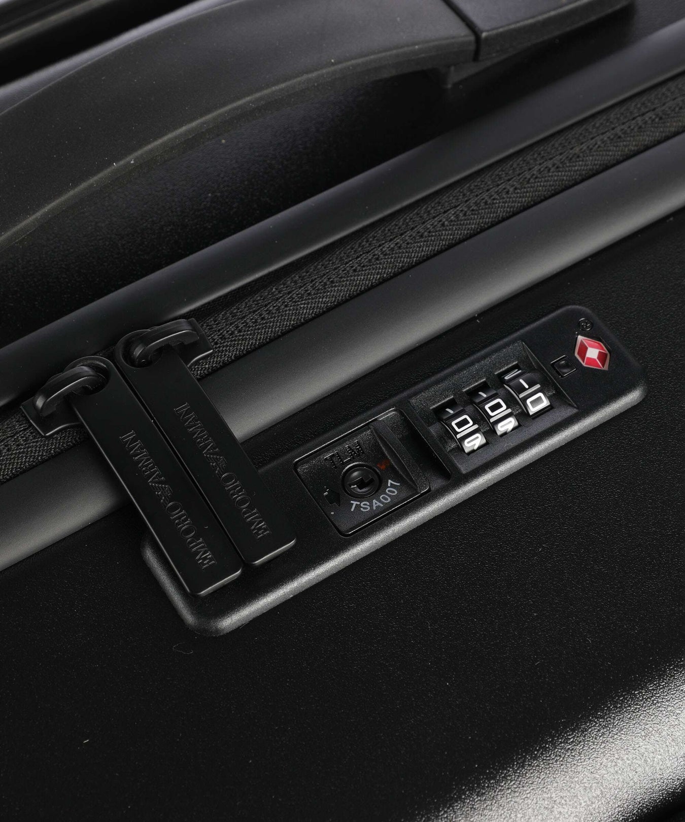 Emporio Armani Business Regenerated Spinner (4 wheels) black beauty