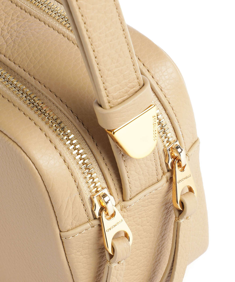 Coccinelle Gleen Crossbody bag fresh beige