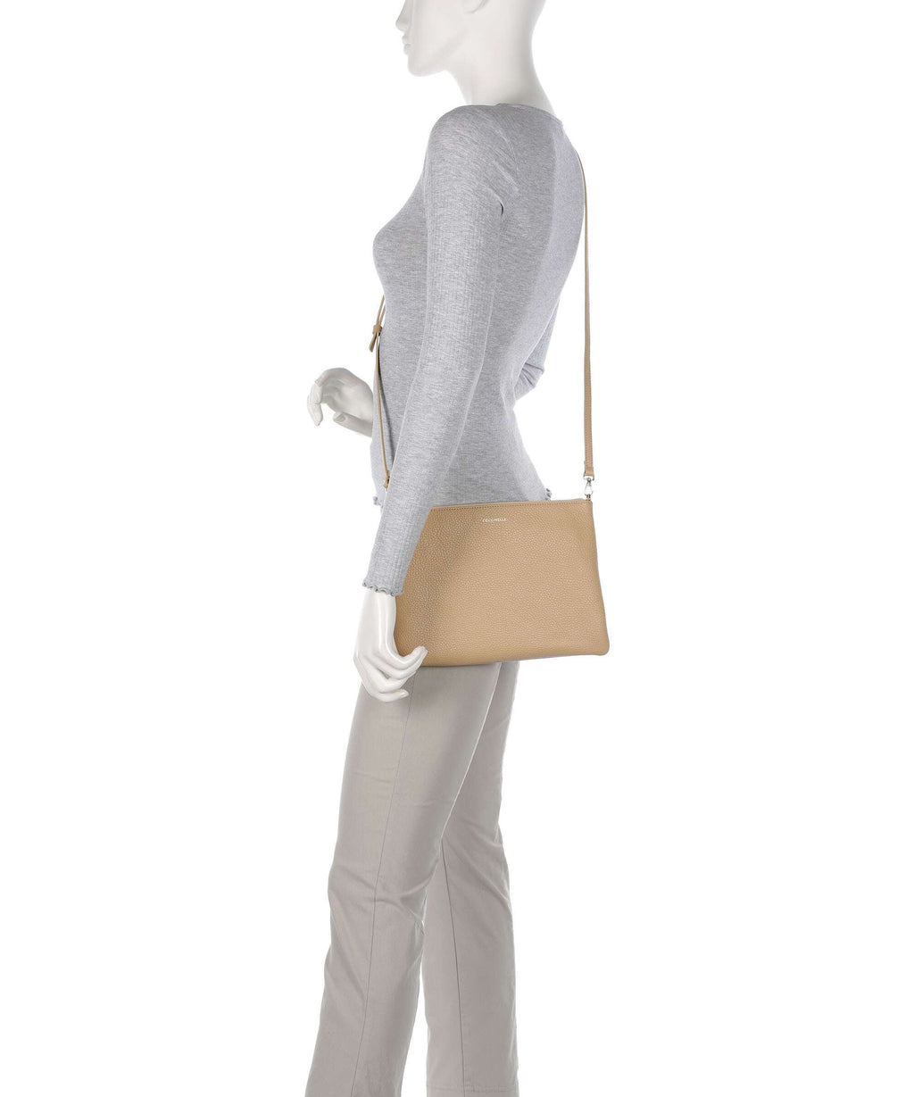 Coccinelle Best Crossbody bag fresh beige