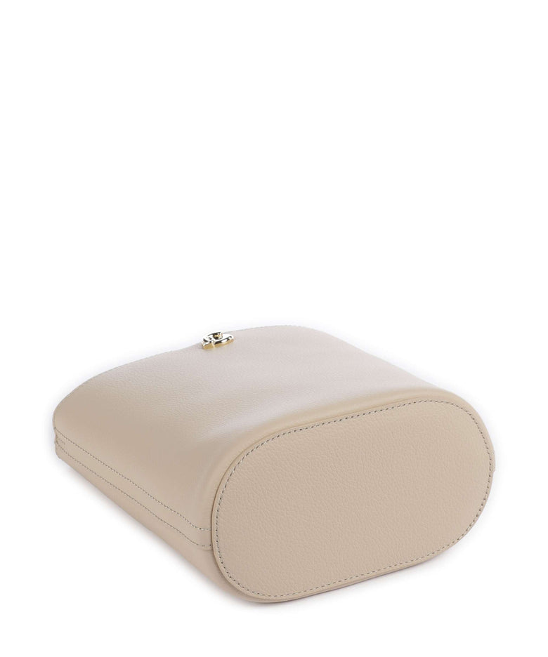 Coccinelle Nikla Bucket bag sandshell/seagrass