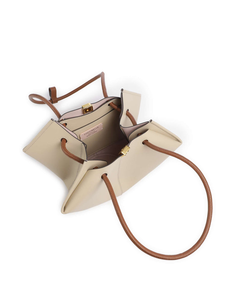 Coccinelle Kamy Shoulder bag sandshell/cognac