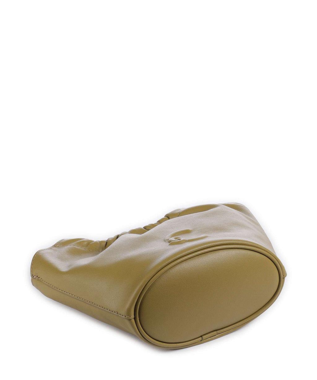 Coccinelle Smash Bucket bag seagrass